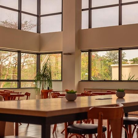 Slz Lagoa Hotel São Luís Екстериор снимка