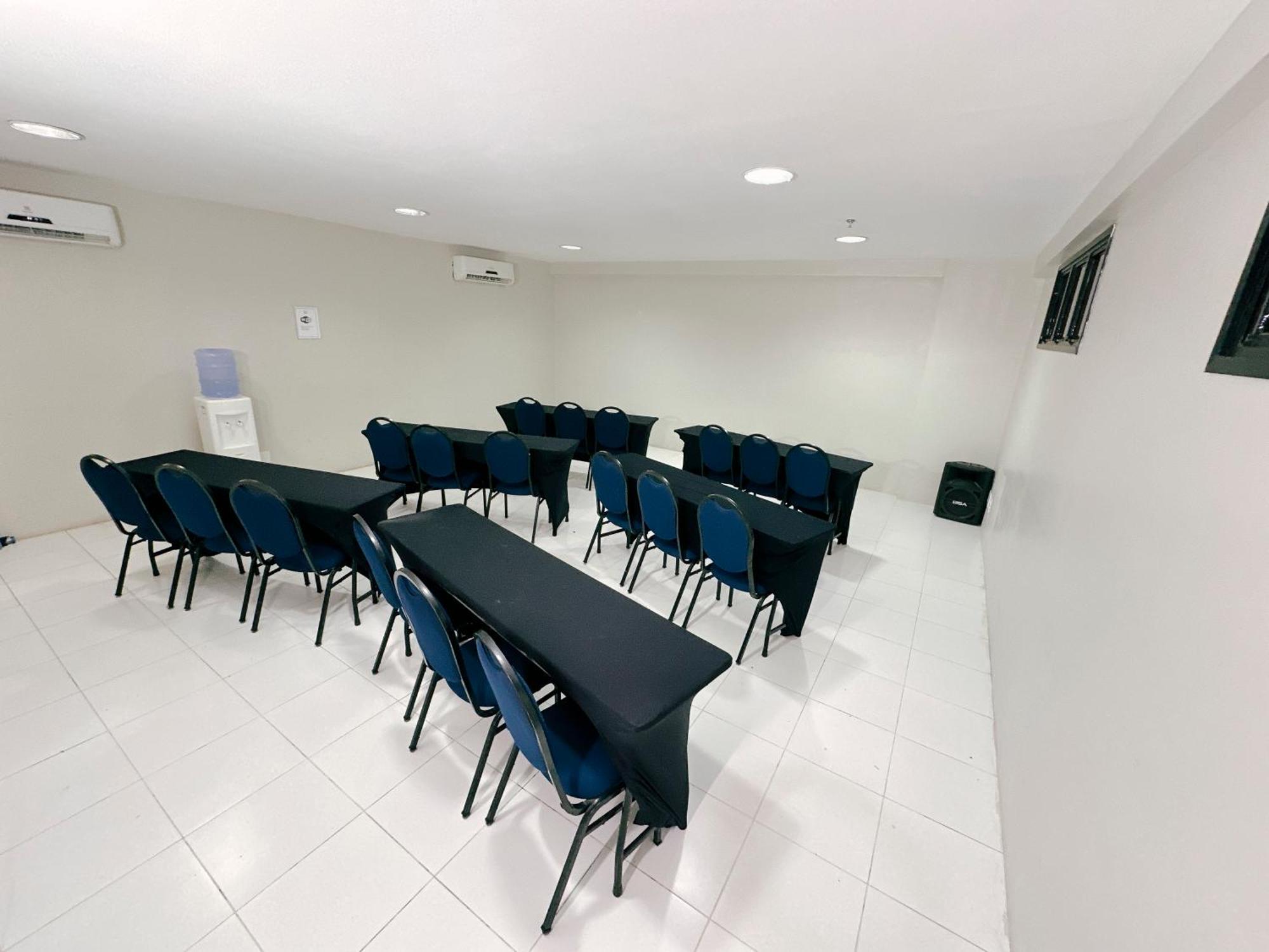 Slz Lagoa Hotel São Luís Екстериор снимка