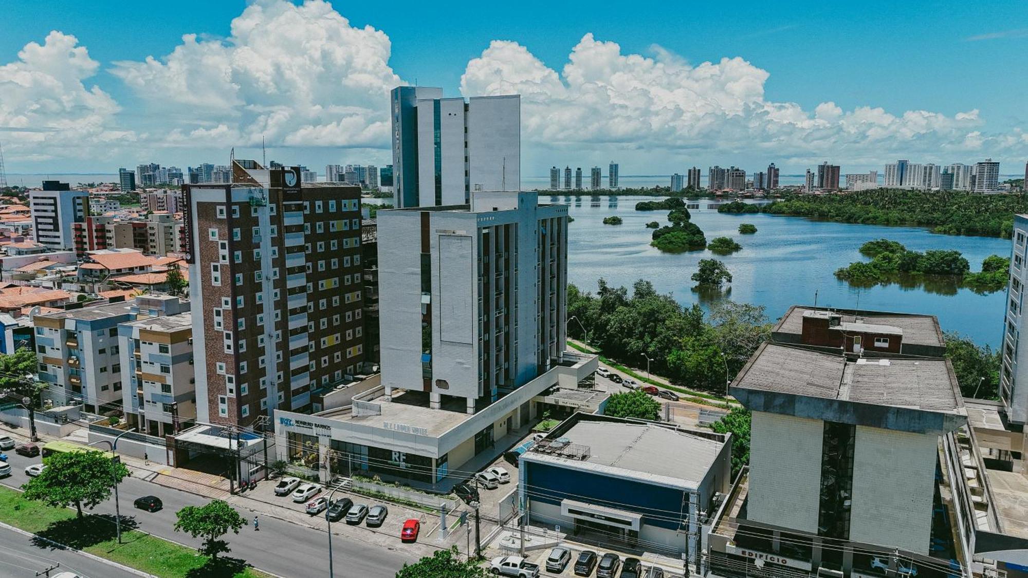 Slz Lagoa Hotel São Luís Екстериор снимка
