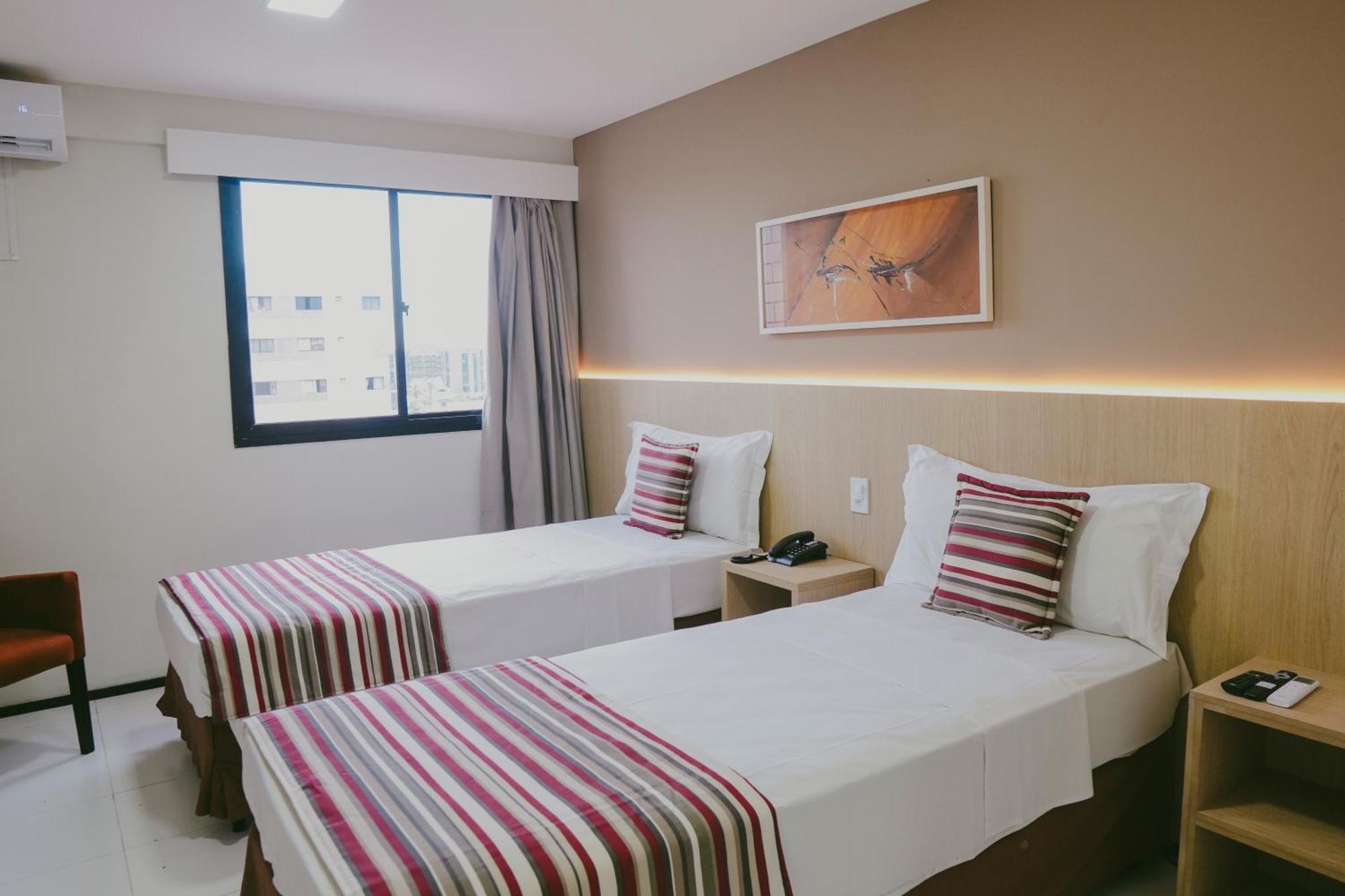 Slz Lagoa Hotel São Luís Екстериор снимка